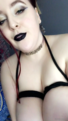 8882190_whore_0.mp4