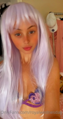 188922404_dont-miss-out-on-my-newest-cosplay-look_0.mp4