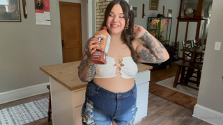 1778944259_i-decided-to-see-how-much-chocolate-milk-i-can-chug-and-i-s_0.mp4
