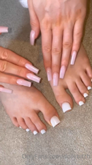 274650016_got-mani-and-pedi-today-reimburse-me_0.m4v
