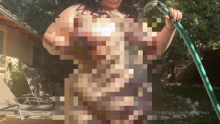 445371794_oiled-up-and-stuffed-fully-nude-not-pixelated-it-s-suc_1.mp4