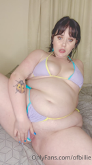 242558600_love-stroking-my-fat-wet-pussy-especially-when-i-can-stare_0.m4v