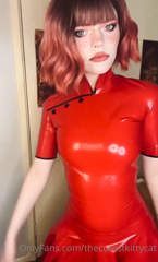 681015716_dancing-in-my-red-latex-dress_0.m4v