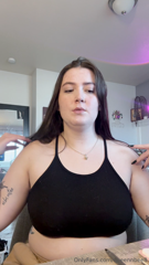 1484869190_belly-play-fat-chat_0.mp4
