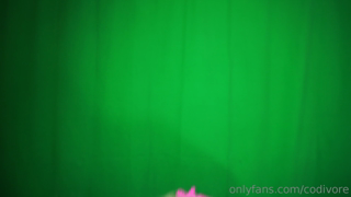 4691468_some-bts-from-my-new-video-i-m-setting-up-the-cum-tube-for_0.mp4