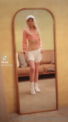 508080458_check-your-dms-to-see-me-strip-out-of-my-clothes-in-the-nsfw_0.m4v