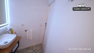 This_can_t_be_happening_She_s_asking_for_sex_and_cum_in_her_pussy_in_exchange_for_my_videos_in_the_shower.mp4