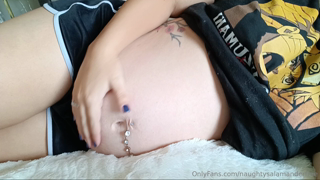 711236853_showing-off-just-how-much-i-ve-gained-over-the-last-week-i_0.m4v