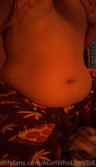 476131191_weed-and-pizza-gave-me-this-belly_3.m4v