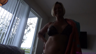 2020-08-30 - Brianna Beach - The Sunburn Incident - [MomComesFirst].mkv