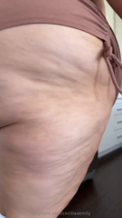 1317917607_raiding-the-fridge-while-you-watch-on-from-the-living-room_0.mp4