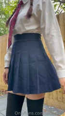706727719_do-you-think-i-look-ready-for-class_0.m4v