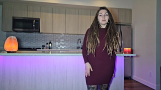 Cheating-girlfriend-brings-you-leftovers.mp4