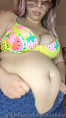490503212_jiggles-too-tight-shorts-and-tales-of-a-fatty_0.m4v