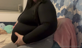 896210343_this-is-my-belly-empty_0.mp4