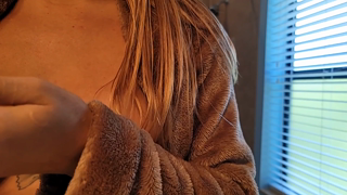 Rocky Shower [c8281383].mp4