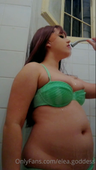225063152_i-got-so-dizzy-after-this-water-bloat_2.m4v