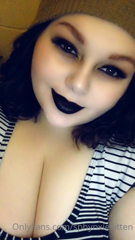 33283100_i-need-my-holes-filled_0.m4v