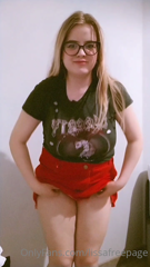 330790712_follow-on-my-vip-page_0.m4v