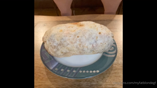 228997848_gluttony-unleashed-3lb-burrito-challenge-you-voted-for-i_0.m4v