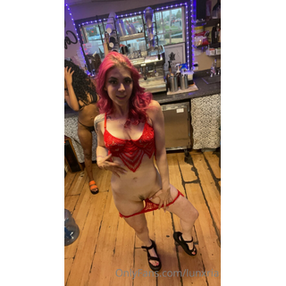 960x1758_f8929a7965fc549d1b847ac767c5938b.jpg