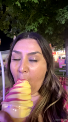 1233317795_photos-and-clips-from-the-fair-and-after_4.mp4