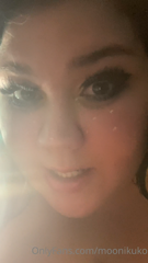 84391429_just-some-random-clips-pov-mama-moon-uses-your-face-as-a-ni_1.mp4