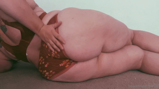 738082058_i-cant-wait-to-show-off-all-of-this-jiggle-on-thursday-6_0.mp4