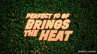 perfect-10-gf-brings-the-heat_2160p.mp4