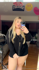 1057226944_kinda-a-lil-photo-dump_3.mp4