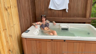 [2024-09-21] I caught my Step Aunt fucking her Step Brother, my 01 [tootwistedtaboovip].mp4