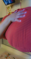 200698400_i-like-how-shiny-that-filter-makes-my-fat-look-my-fupa-loo_0.m4v