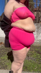 1624273987_sunbathing-with-me_1.mp4