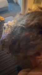buttplugbettty_Mid_day_snack_in_Vegas_a_couple_of_months_ago_😜_3874027821.mp4