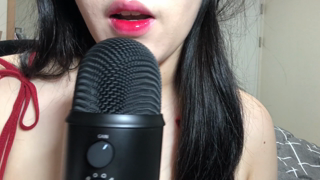 2025-12-23 Santa Noona's Push Pop Eating & Finger Licking.mp4