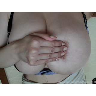 MegaOnlyfans [Reddit] (425).jpg