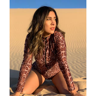 2444936943809672833--dianaelizon_CHuKTLXAajL.jpg