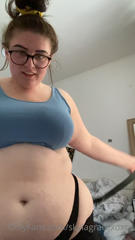 189105290_my-belt-vs-my-muffin-top-i-thoroughly-enjoyed-filming-this_0.m4v