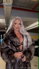 Loredana Chivu Naked at the Parking - CamWhores.mp4
