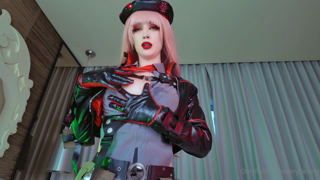 Commander, your cock is distracting me. -I can't operate at full capacity until you let me ride it. So plea-E7Xca4Dh.mp4