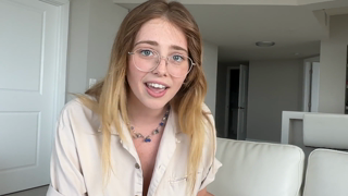 241222_scottst_Tomboy Best Friend Proves Shes Not A Lesbian Lucy Foxx 1080p_comp.mp4