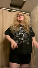 991498131_humiliation_0.mp4