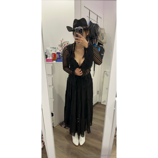 1049x2207_ce1a466ce622116f2a94ccafe17d1fd1.jpeg