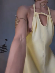Alice_Barry_2026-10-06_03-12-19_145.mp4
