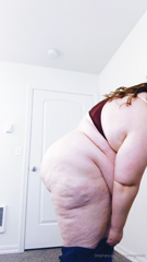 20369634_ive-gotten-so-fat-ive-grown-out-of-most-of-my-leggings-f_1.m4v