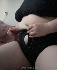 606843470_swipe-to-see-button-pop_0.mp4
