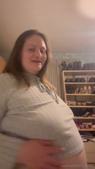 911082510_belly-is-defo-growing_0.mp4