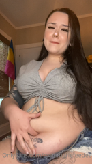 146441664_lets-see-how-deep-my-belly-button-is-watch-me-sink-my-fin_0.m4v