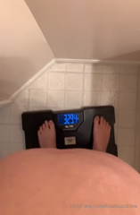 1212236623_a-throw-back-pov-weigh-in-clip-from-5-years-ago-notice-ho_0.mp4