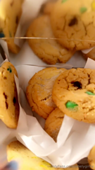 1831244342_an-example-of-my-lunch-im-going-to-really-enjoy-this-and-wi_0.mp4